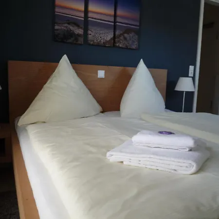 Ostsee Lodges Mit Wellnessbereich Timmendorfer Strand Exterior photo